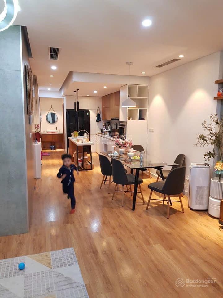 Bán nhà liền kề khu 90 nguyễn tuân dt 70m  mt 5.5 m  ô tô  kinh doanh  vp cty ..  0979 955 ***