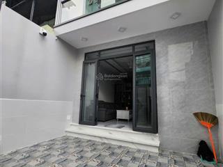 Bán nhà hẻm huỳnh tấn phát, quận 7 gần phú mỹ hưng, dt 4.63x23m, giá 7.8 tỷ.  0909 323 ***  phượng