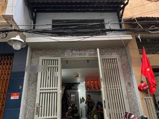 Bán nhà 341 lạc long quân trệt lửng lầu sân thượng 21 m3 nhà đẹp giá 4 tỷ250