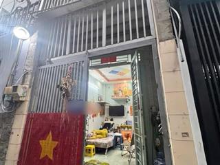 Bán nhà lạc long quân q11 vị trí đẹp tiện lợi sát mt chợ trệt lầu giá tốt có 3 tỷ550 tp