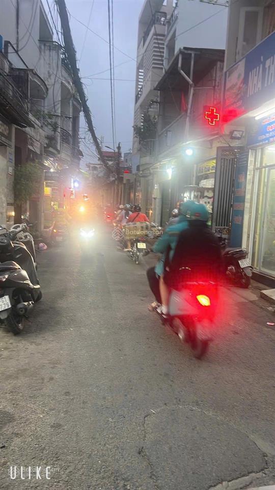 Bán nhà vị trí kinh doanh tân bình f9 nhà đẹp trệt lửng lầu shr giá 3 tỷ2