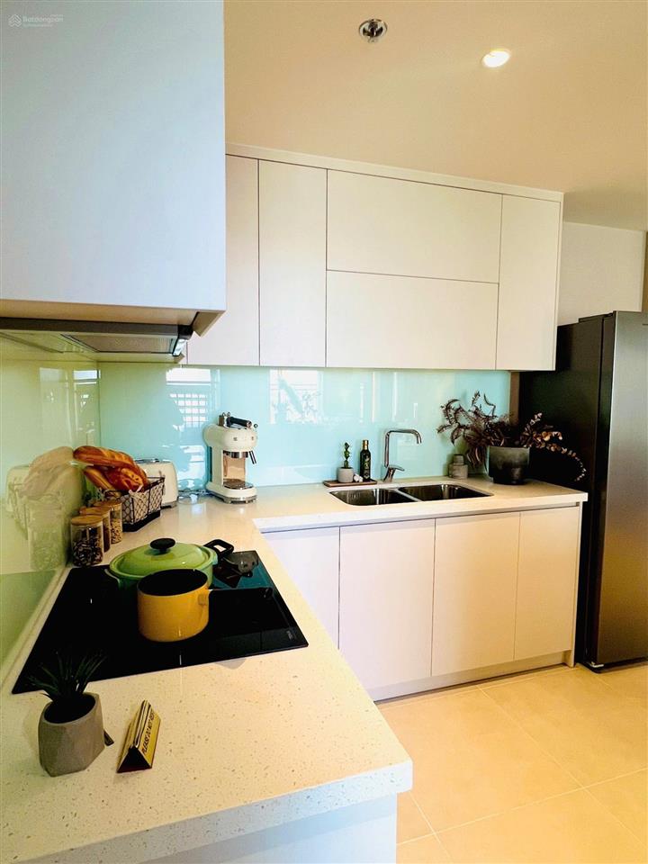 Bán cc urban green, 4,5 tỷ, 78m2, 2pn + 2wc + nội thất cơ bản