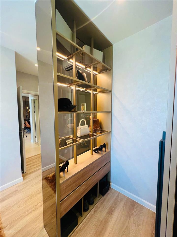 Bán cc urban green, 4,5 tỷ, 78m2, 2pn + 2wc + nội thất cơ bản