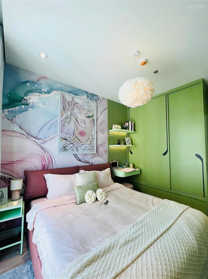 Bán cc urban green, 4,5 tỷ, 78m2, 2pn + 2wc + nội thất cơ bản