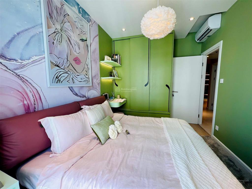 Bán cc urban green, 4,5 tỷ, 78m2, 2pn + 2wc + nội thất cơ bản