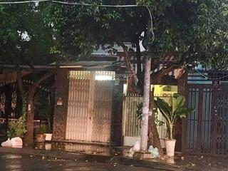 Mặt tiền trần quang cơ  3m x 18m  1 lầu