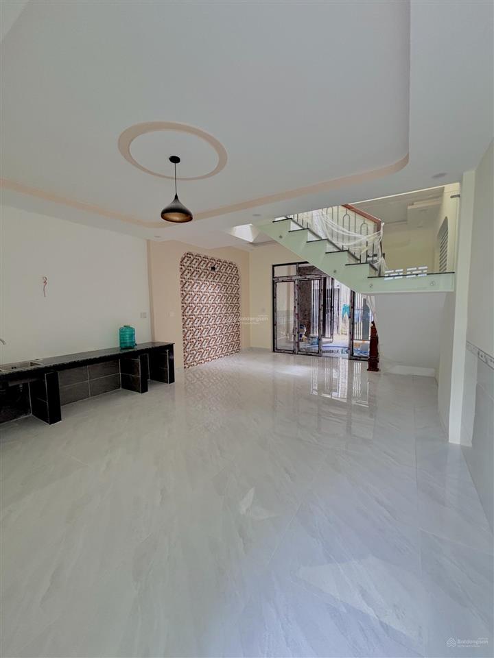 Chính chủ gửi bán nhà phố xây mới kdc quân đoàn 4, phường tân triều (tân phong cũ)