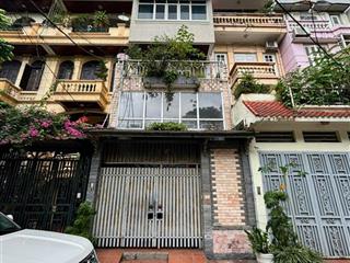 Cho thuê nhà phân lô khuất duy tiến 90m2 x 4 tầng 1 hầm, 32 triệu/th. 0903 409 ***