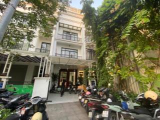 Cho thuê nhà vinhomes gardenia hàm nghi 145m2 x 5 tầng, 45 triệu, 0903 409 ***