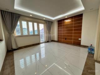 Cho thuê nhà dịch vụ vạn phúc 82m2 x 5 tầng full đồ thang máy 35tr/th 0903 409 ***