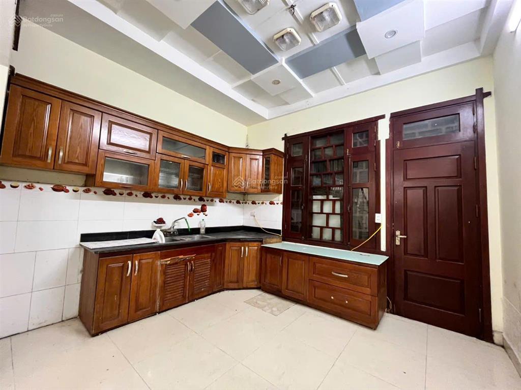 Cho thuê liền kề vạn phúc 60m x 4 tầng thông sàn chỉ 16 triệu 0903 409 ***