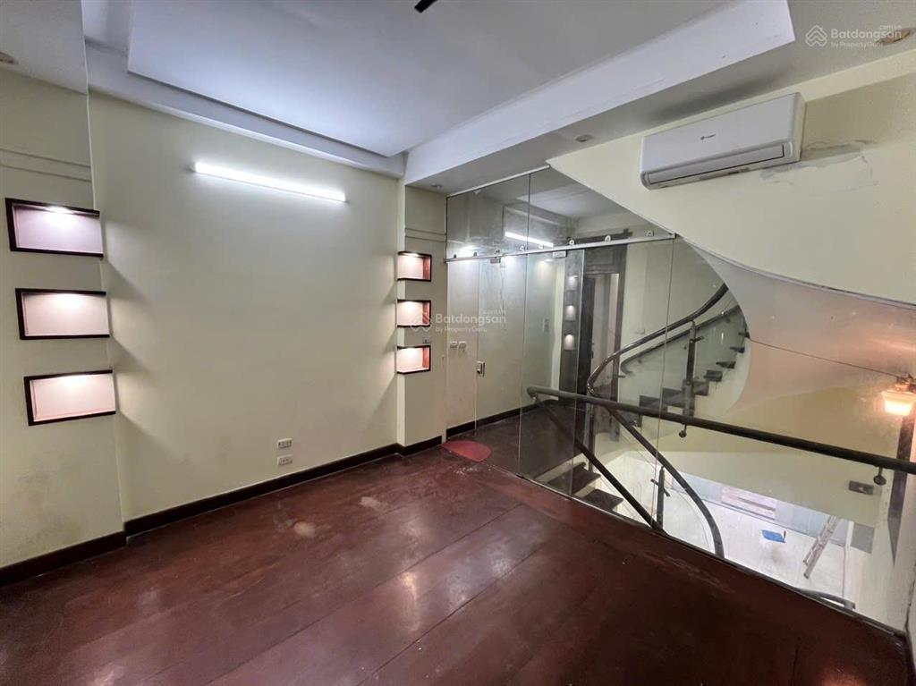 Cho thuê liền kề vạn phúc 60m x 4 tầng thông sàn chỉ 16 triệu 0903 409 ***