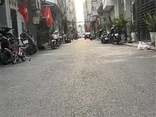 Cần bán nhanh nhà 93m2.mt6m.cạnh trường cấp 3 thạch bàn long biên hn.đường ô tô vào nhà.chỉ 12.1tỷ