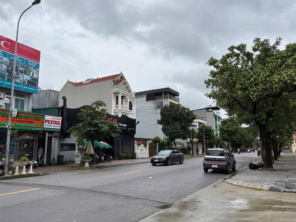 Bán biệt thự 308m2, mt 14m chu huy mân, phường sài đồng, long biên, hà nội, ở, kd làm vp đều được