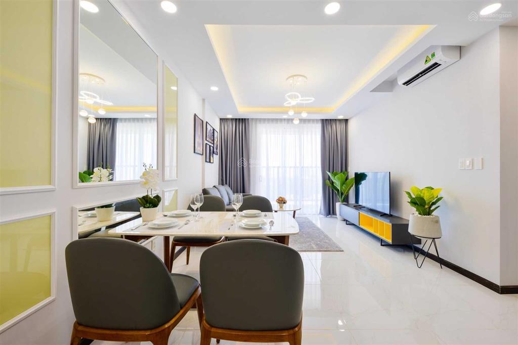 Chính chủ cho thuê gấp ch sky center, nhà đẹp như mơ, 75m2, 2pn, 2wc, full nt, giá chỉ 14 tr/th