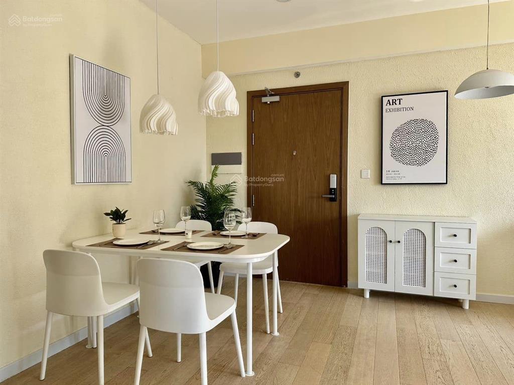 Nhà đẹp, giá quá rẻ terra royal, 72m2, 2pn, 2wc, chỉ 20tr/th.  0778 998 ***