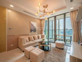 Mình cần bán gấp, đi định cư, chung cư terra royal, căn 72m2, 2pn, 2wc, full nt, giá 5.7 tỷ