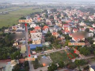 Đón đầu ql6 mở rộng  bán gấp lô đất 60,1m2 xã phú nghĩa oto đỗ cửa
