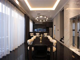Cho thuê biệt thự đường đặng thuỳ trâm, phường 13, bình thạnh
