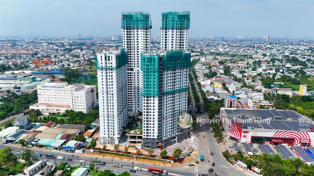 Căn hộ ngay trung tâm dĩ an green skyline cđt tbs, liền kề siêu thị go giá f0 xây xong bán mới 100%