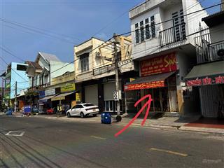 Bác em bán nhà vsip 1 bình dương, 150m2, thu nhập 15triệu, giá bán 5,15 tỷ, vị trí kinh doanh ạ