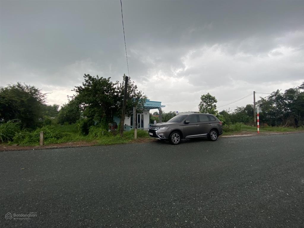 Bán 587m2 full thổ cư long an giá 3 tỷ 3 tl