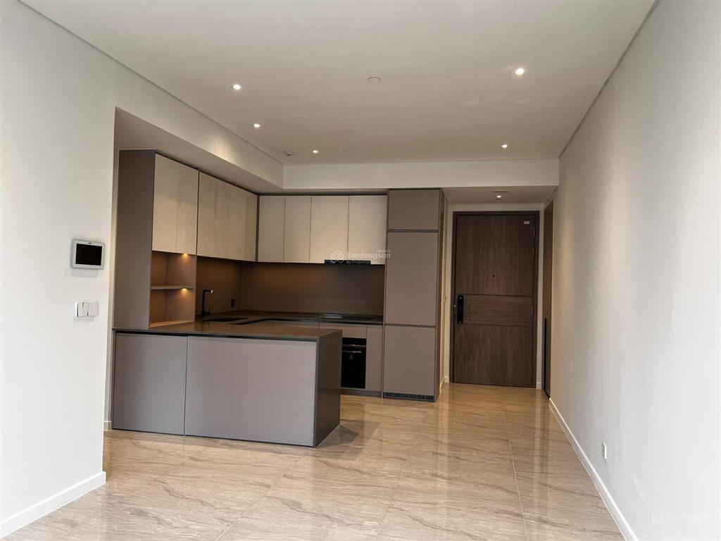 Bán căn hộ opera  2pn view sông lầu cao vị trí độc tôn