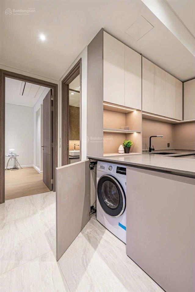 Bán căn hộ opera  2pn view sông lầu cao vị trí độc tôn