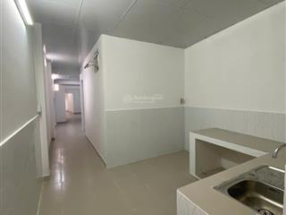 Mặt tiền dài tân kỳ tân quý, q. tân phú. giá 9,6 tỷ, dt 130m2