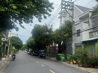 Bán nhà mặt tiền lê niệm  phường phú thạnh  tân phú