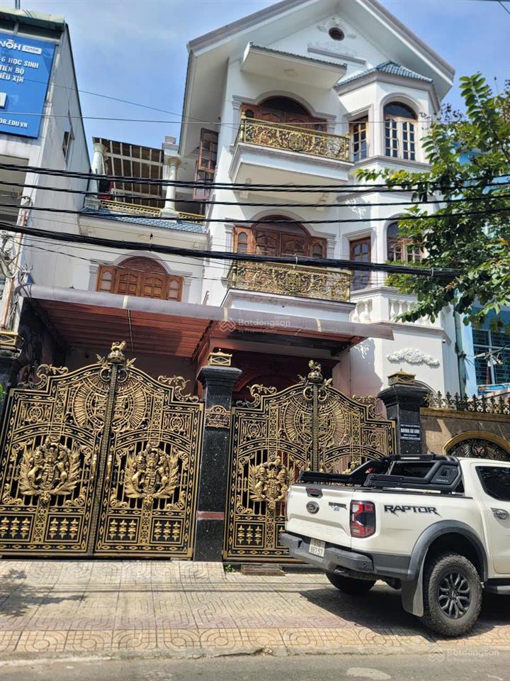 Hiếm biệt thự cao cấp có hồ bơi thang máy phường tân sơn nhì, tân phú