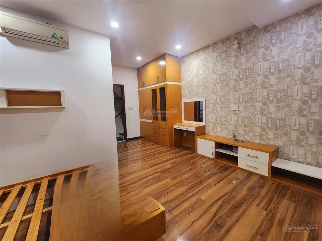 Bán nhà 4 tầng (ngang 5m) nguyễn thị tần p2, q8 gần chợ rạch ông