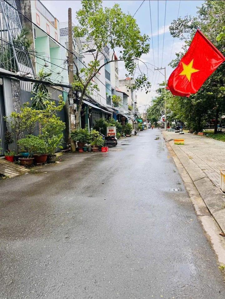 Nhà 2 tầng mặt tiền nhựa 6m kdc bông sao p5, q8 giá chỉ 5.98 tỷ