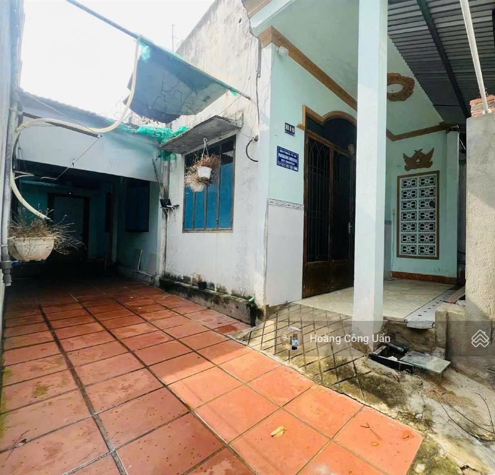 Bán nhà phường tân hiệp gần công an b5. dt 6x14.5m shr hoàn công đầy đủ.