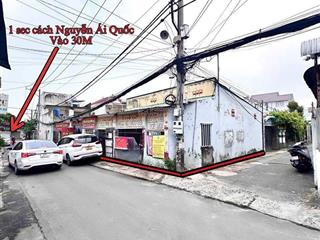 Đất biệt thự 2 mặt tiền vị trí siêu đẹp phường tân hiệp. gần công an b5. dt 20x10m  shr thổ cư