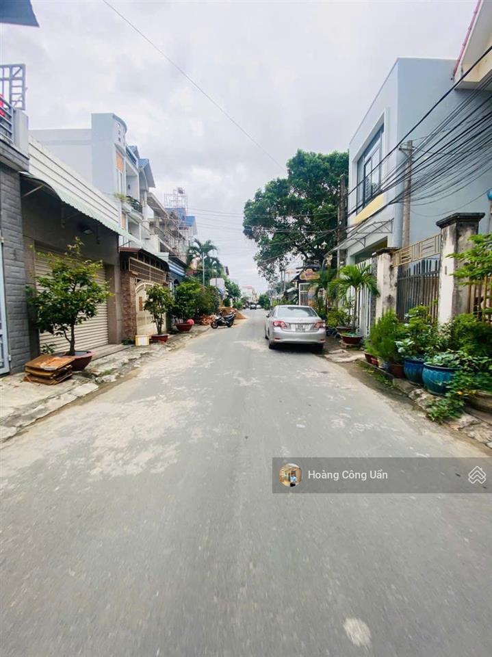 Bán nhà 1 lầu sân oto mặt tiền khu cư xá tỉnh đội  phúc hải phường tân phong. dt 100m2shr thổ cư