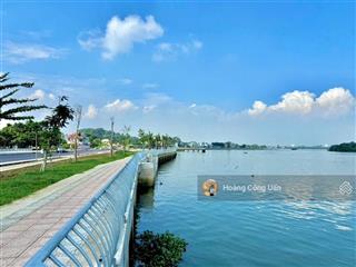 Bán đất mặt tiền đường bờ kè 30m + vỉa hè 4m. phường trấn biên (bửu long). dt 6,4x17m  shr thổ cư