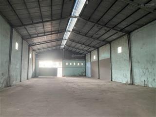 Cho thuê nhà xưởng 650m2 và 380m2 tại hà huy giáp quận 12  xe cont40fe có thể di chuyển tới