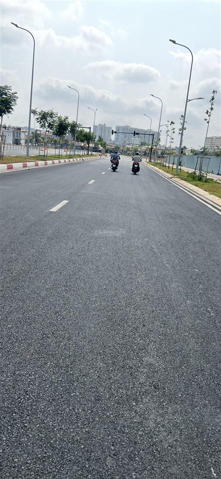  cho thuê 2 nhà kho khách panel hết hạn hđ 620m và 10000m tại lê thị riêng xe 15tan di chuyển