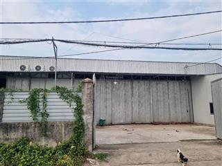 Cho thuê 2 nhà xưởng 300m giá 10tr và 600m giá 20tr khách gỗ mdf hết hạn hd gần cầu dừa