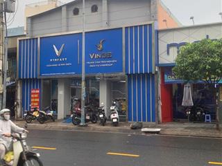 Bán nhà mặt tiền 30m đẹp, nhiều tiện ích tại lạc long quân, q11, hcm, 24 tỷ, 158.5m2