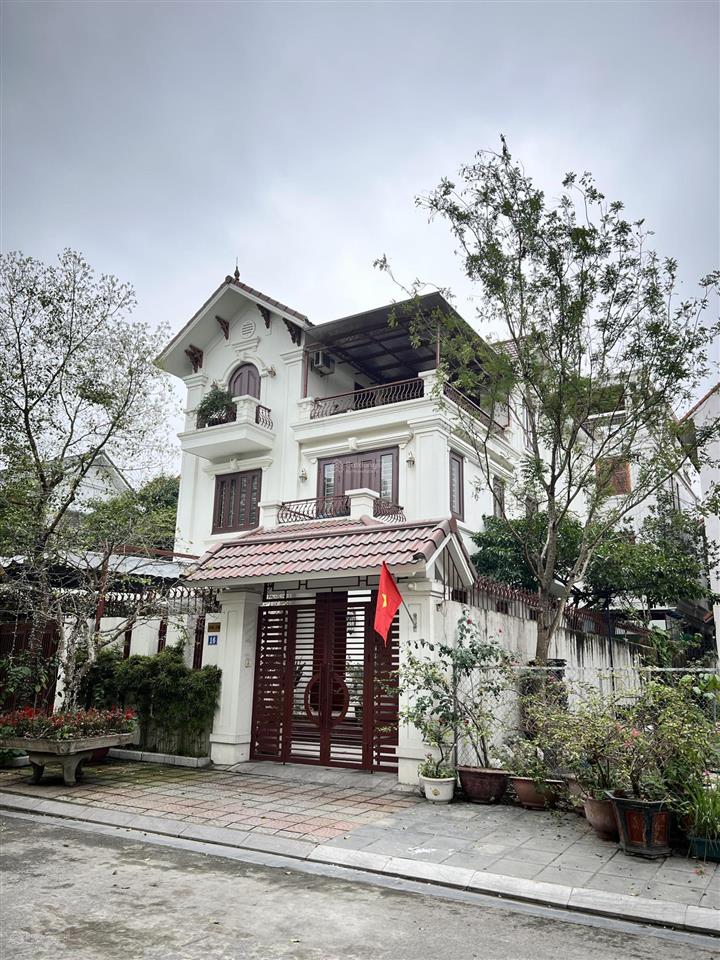 299m2 lô góc cực hiếm đối diện tiện ích đường to rộng khu đấu giá 31ha trâu quỳ, gia lâm. giá đẹp