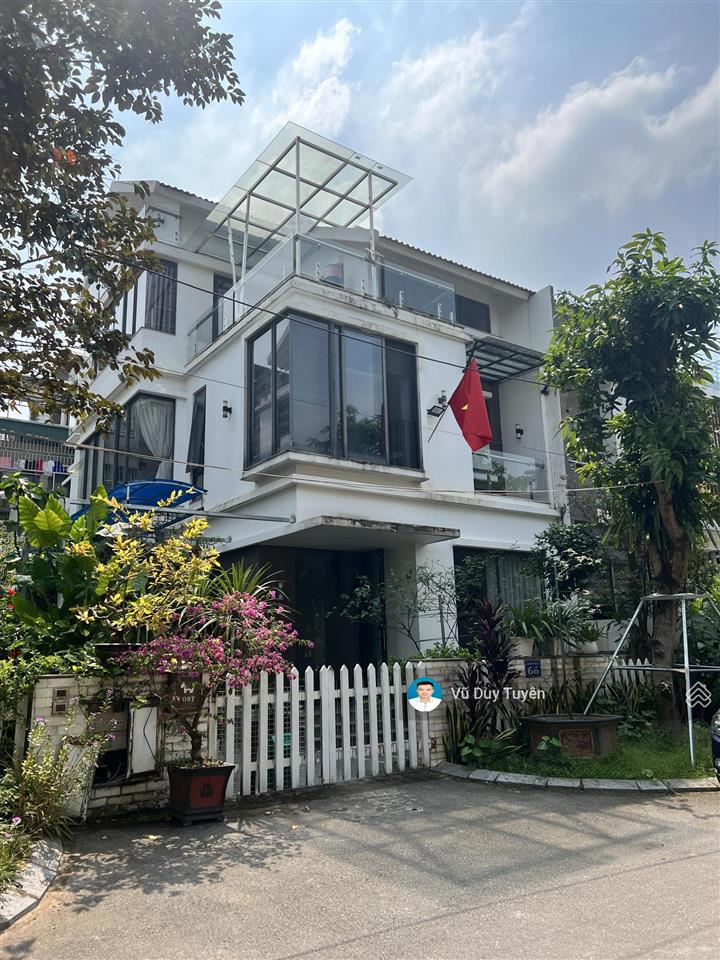 Biệt thự góc khu lâm viên đặng xá, dt 236m2. hoàn thiện cơ bản. giá 35,5 tỷ.  0867 219 ***