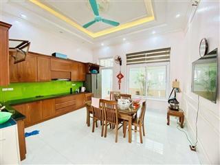 Bán nhà KĐT Louis City Đại Mỗ 105m 5T MT 6M Mặt kinh doanh. Giá đầu tư chỉ 26 tỷ.  