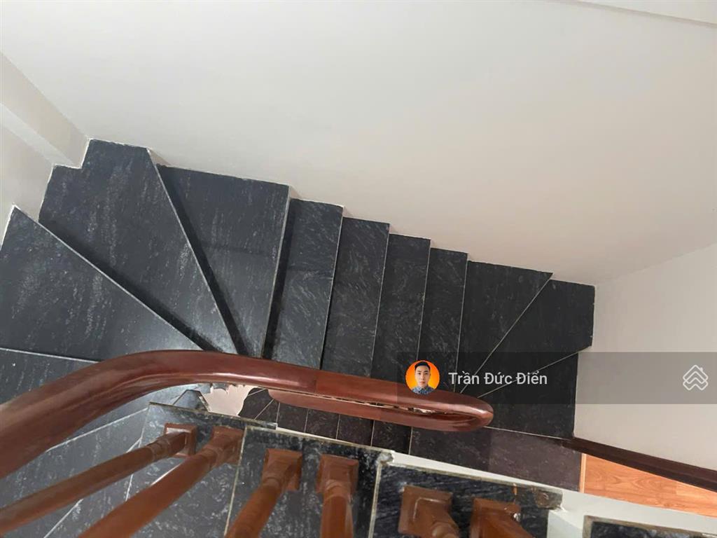 Chính chủ bán nhà 4,5 tầng 36,6m2 tổ 8 thạch bàn, gần hồ bộ đội đang thi công chỉ 200m