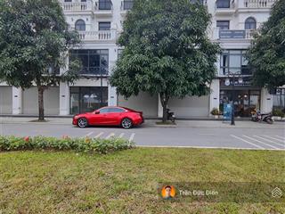Bán căn shophouse vinoceanpark1, mặt đường 40m phân khu sao biển giá 18,2 tỷ