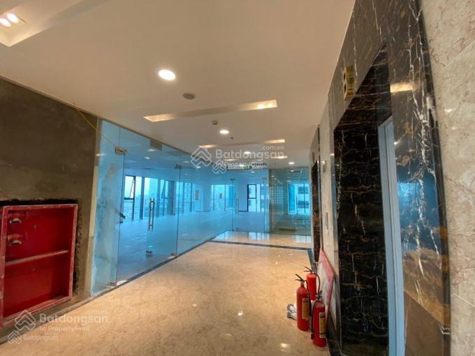 Bql chính chủ cho thuê văn phòng comatce tower 61 ngụy như kon tum 265m2. giá chỉ 240 nghìn/m2/th