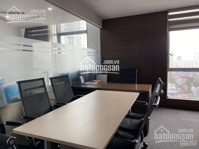 Cho thuê tòa nhà stellar garden. dt 500m2 có chia nhỏ. giá 320 nghìn/m2/th
