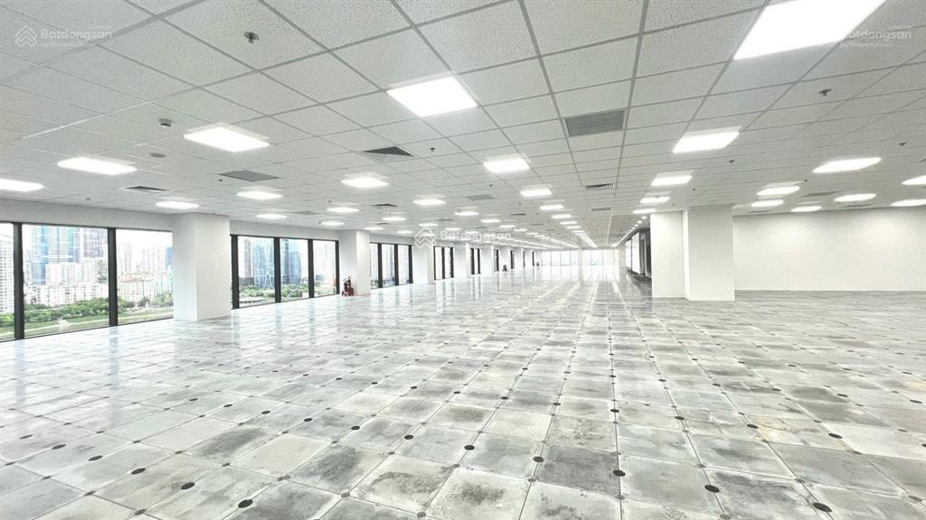 Bql tòa nhà 36 hoàng cầu cho thuê văn phòng, dt 250m2. giá 250.000đ/m2/tháng