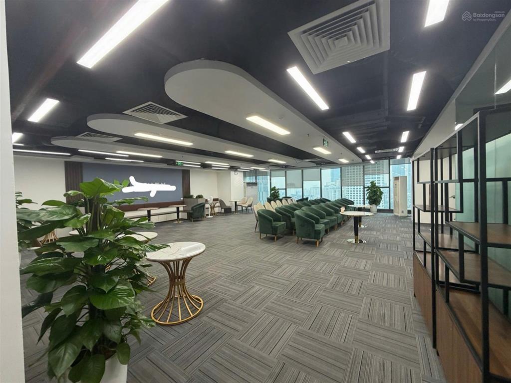 Bql cho thuê văn phòng tòa tnr  nguyễn chí thanh, dt 300m2 sẵn nội thất có thể sử dụng luôn